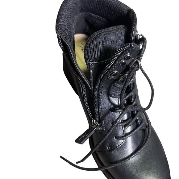 Trotters Becky 2.0 Boot Black Smooth Calf Leather Womens US Size 8N - Picture 10 of 12